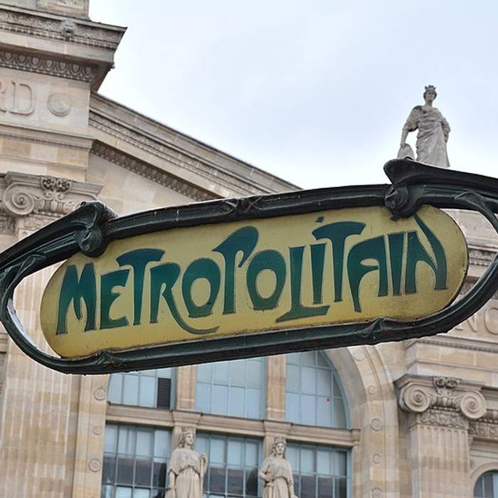 Photo de Édicule Guimard de la station Gare du Nord 12 B-D - Paris 10ème