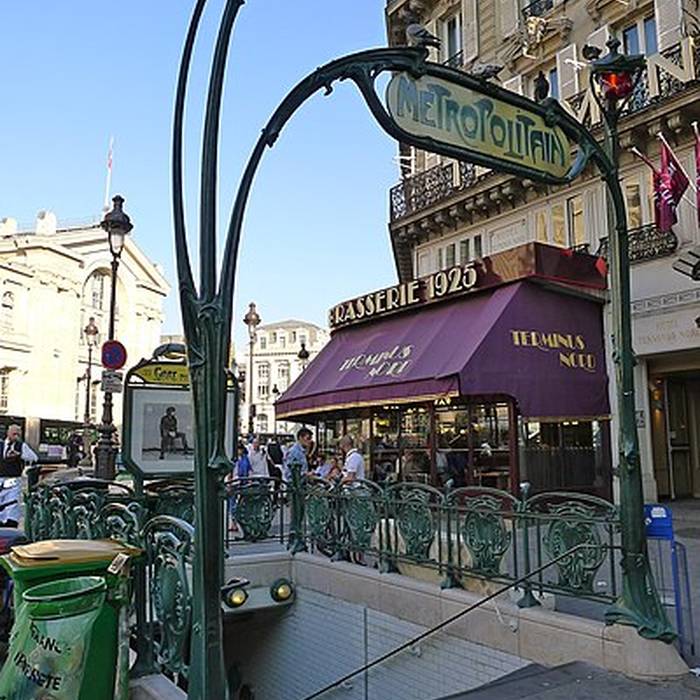 Photo de Édicule Guimard de la station Gare du Nord 12 B-D - Paris 10ème