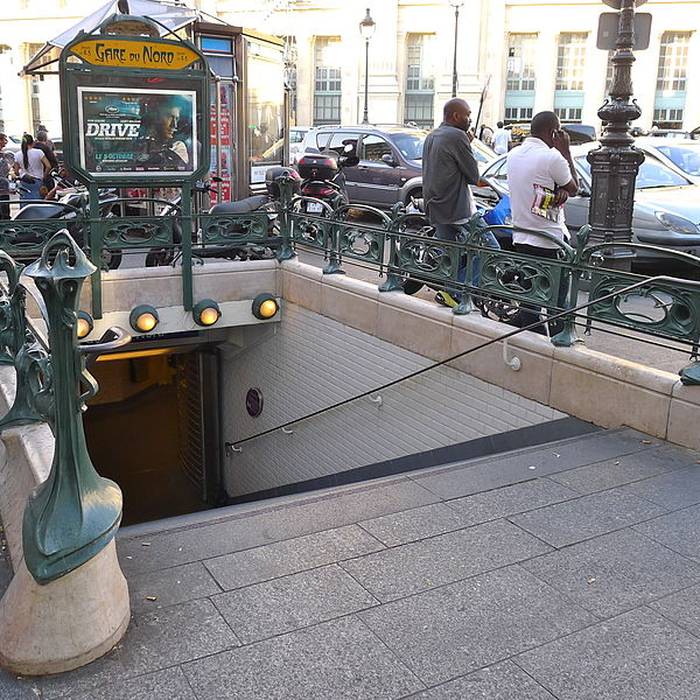 Photo de Édicule Guimard de la station Gare du Nord 12 B-D - Paris 10ème