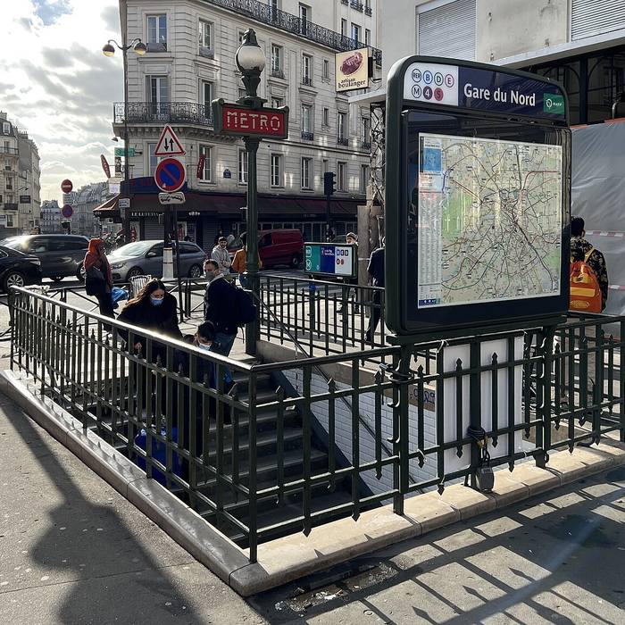 Photo de Édicule Guimard de la station Gare du Nord 12 B-D - Paris 10ème