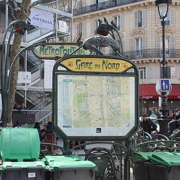 Édicule Guimard de la station Gare du Nord 12 B-D - Paris 10ème