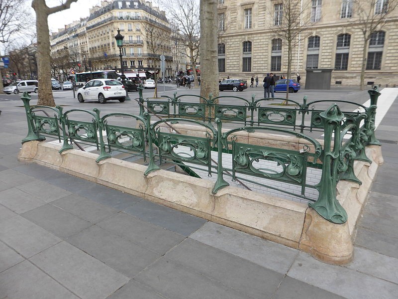 Photo de Édicule Guimard de la station République - Paris 10ème