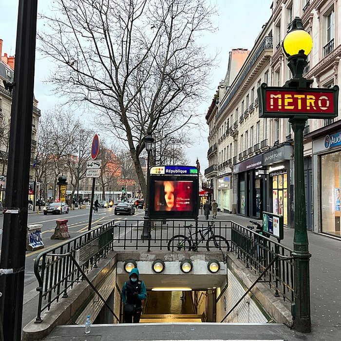 Photo de Édicule Guimard de la station République - Paris 10ème