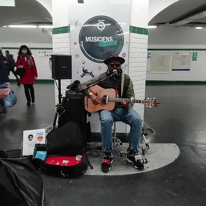 Photo de Édicule Guimard de la station République - Paris 10ème
