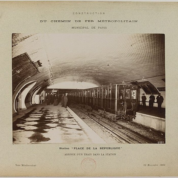 Photo de Édicule Guimard de la station République - Paris 10ème