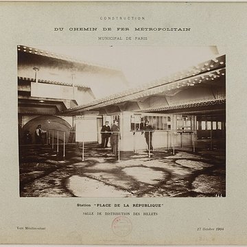 Édicule Guimard de la station République - Paris 10ème