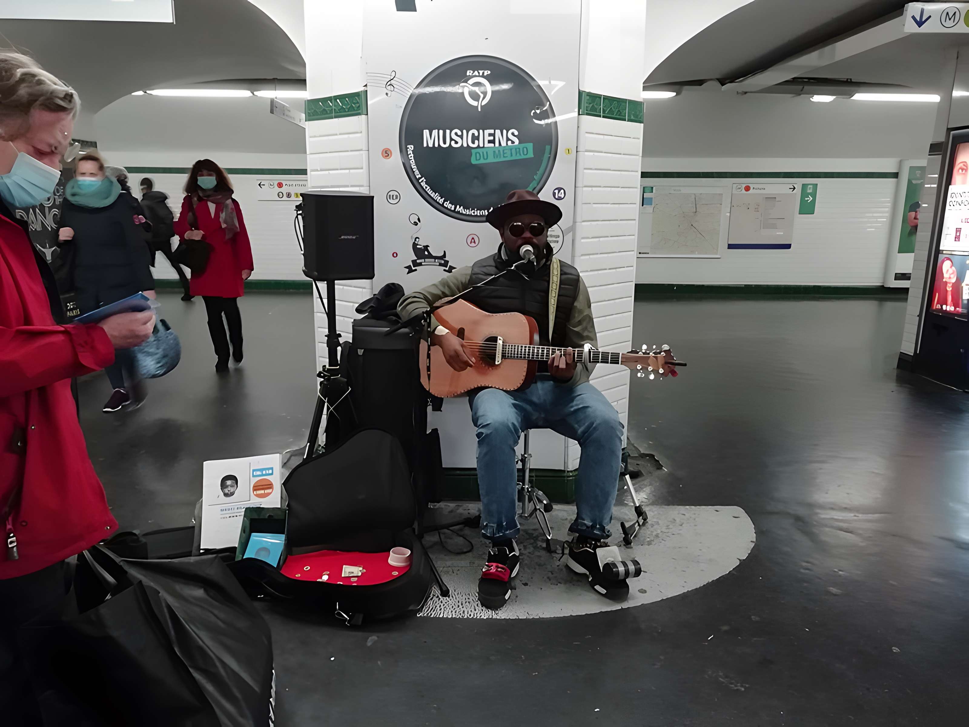 Édicule Guimard de la station République - Paris 10ème