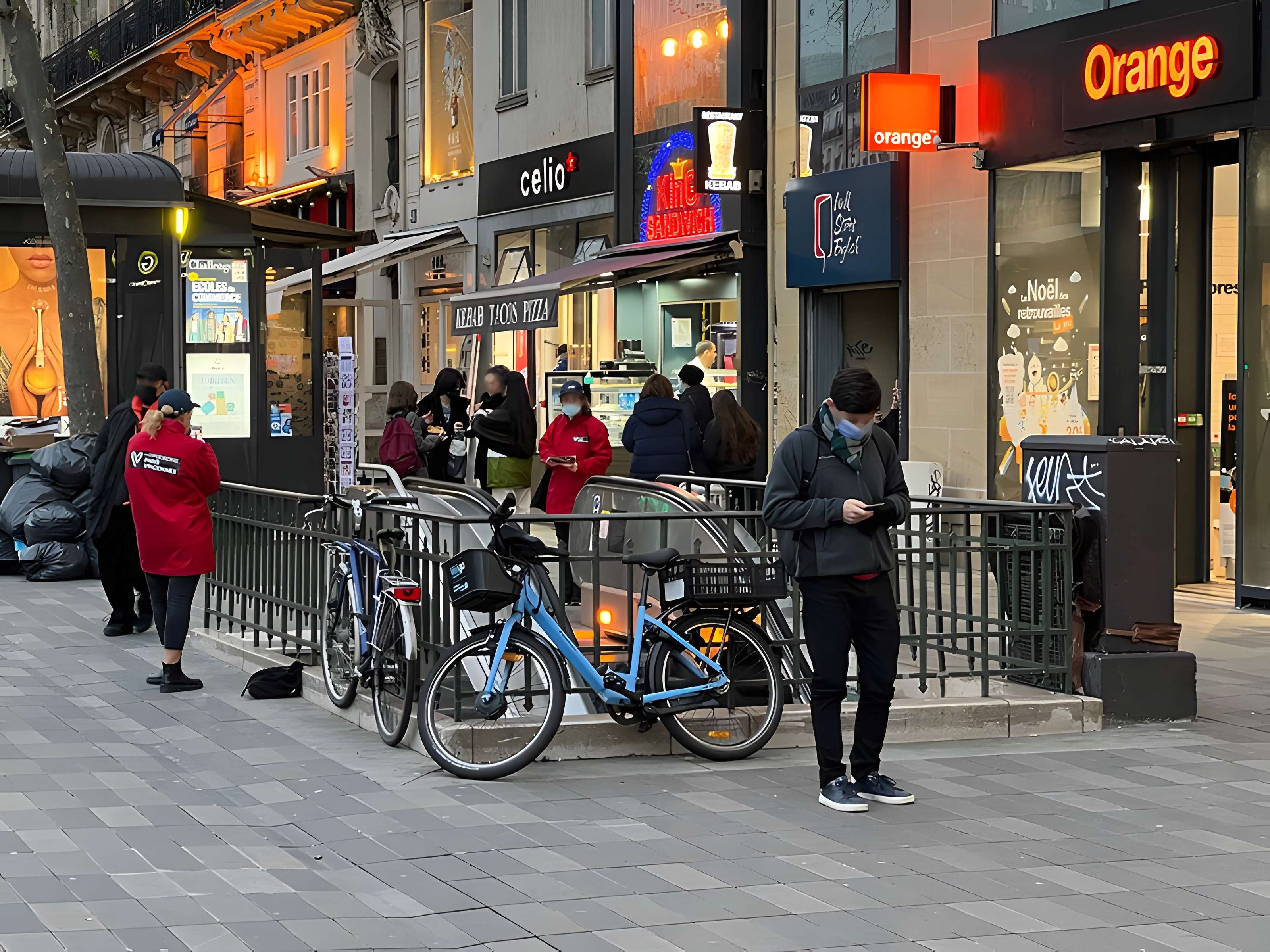 Édicule Guimard de la station République - Paris 10ème