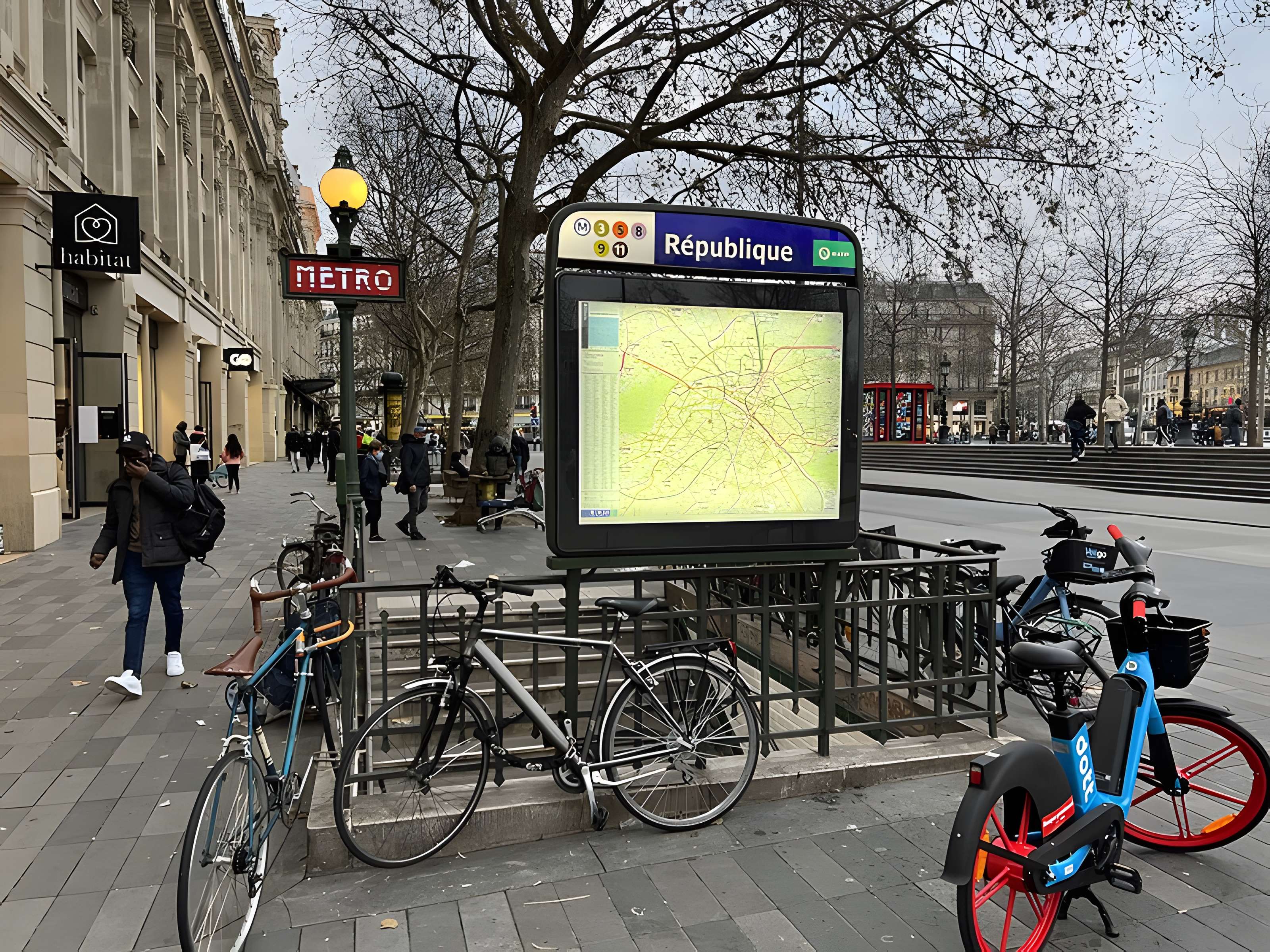 Édicule Guimard de la station République - Paris 10ème