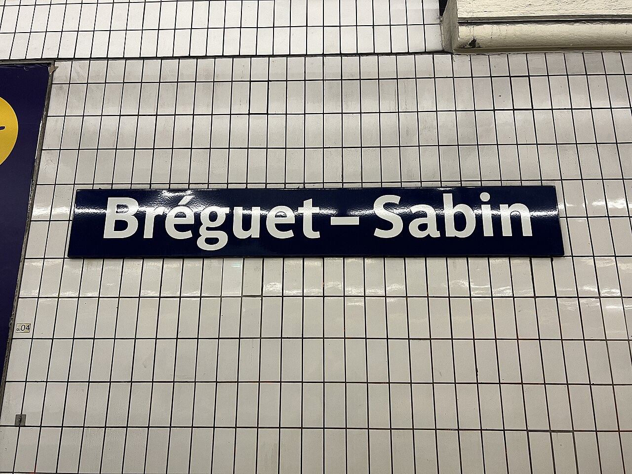Édicule Guimard de la station Bréguet-Sabin - Paris 11ème