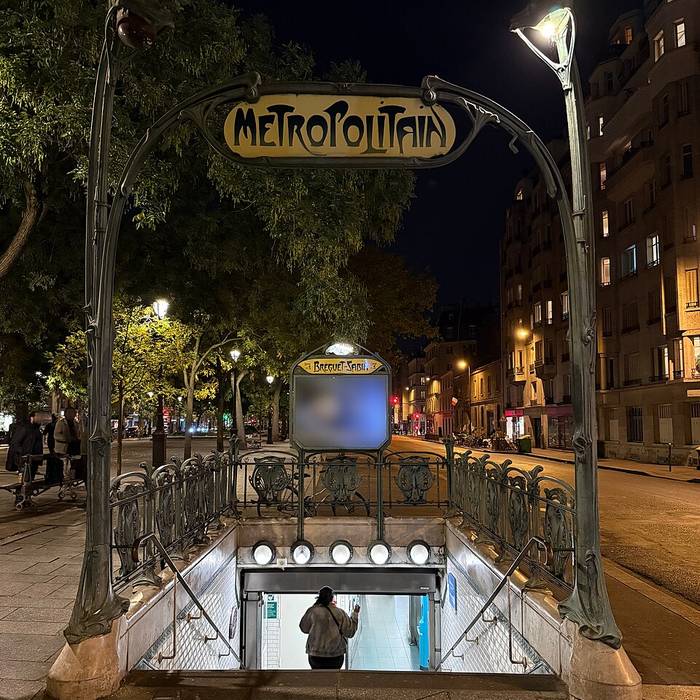 Photo de Édicule Guimard de la station Bréguet-Sabin - Paris 11ème