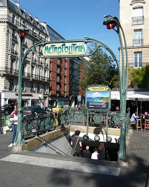 Photo de Édicule Guimard de la station Parmentier - Paris 11ème