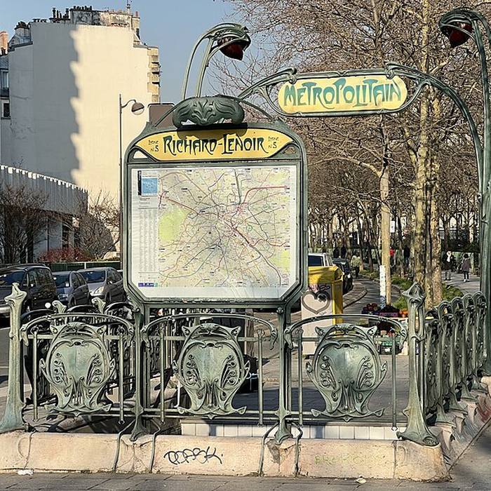 Photo de Édicule Guimard de la station Richard-Lenoir - Paris 11ème