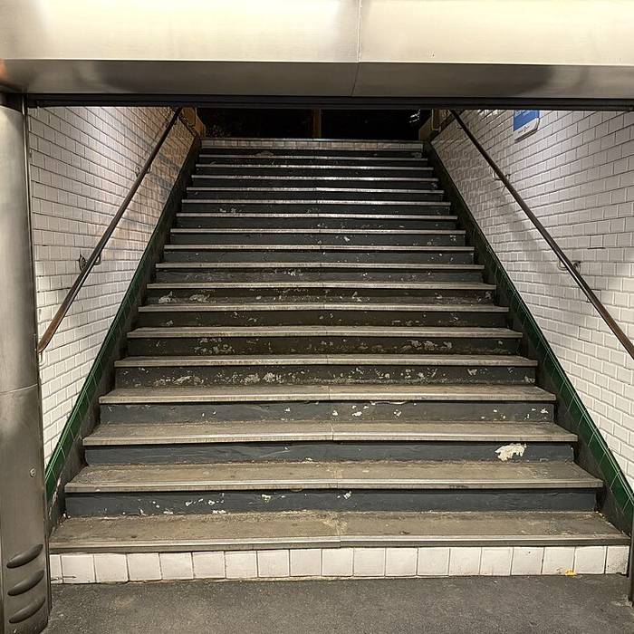 Photo de Édicule Guimard de la station Richard-Lenoir - Paris 11ème