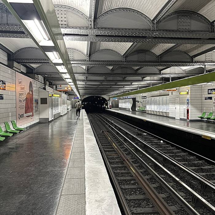 Photo de Édicule Guimard de la station Richard-Lenoir - Paris 11ème