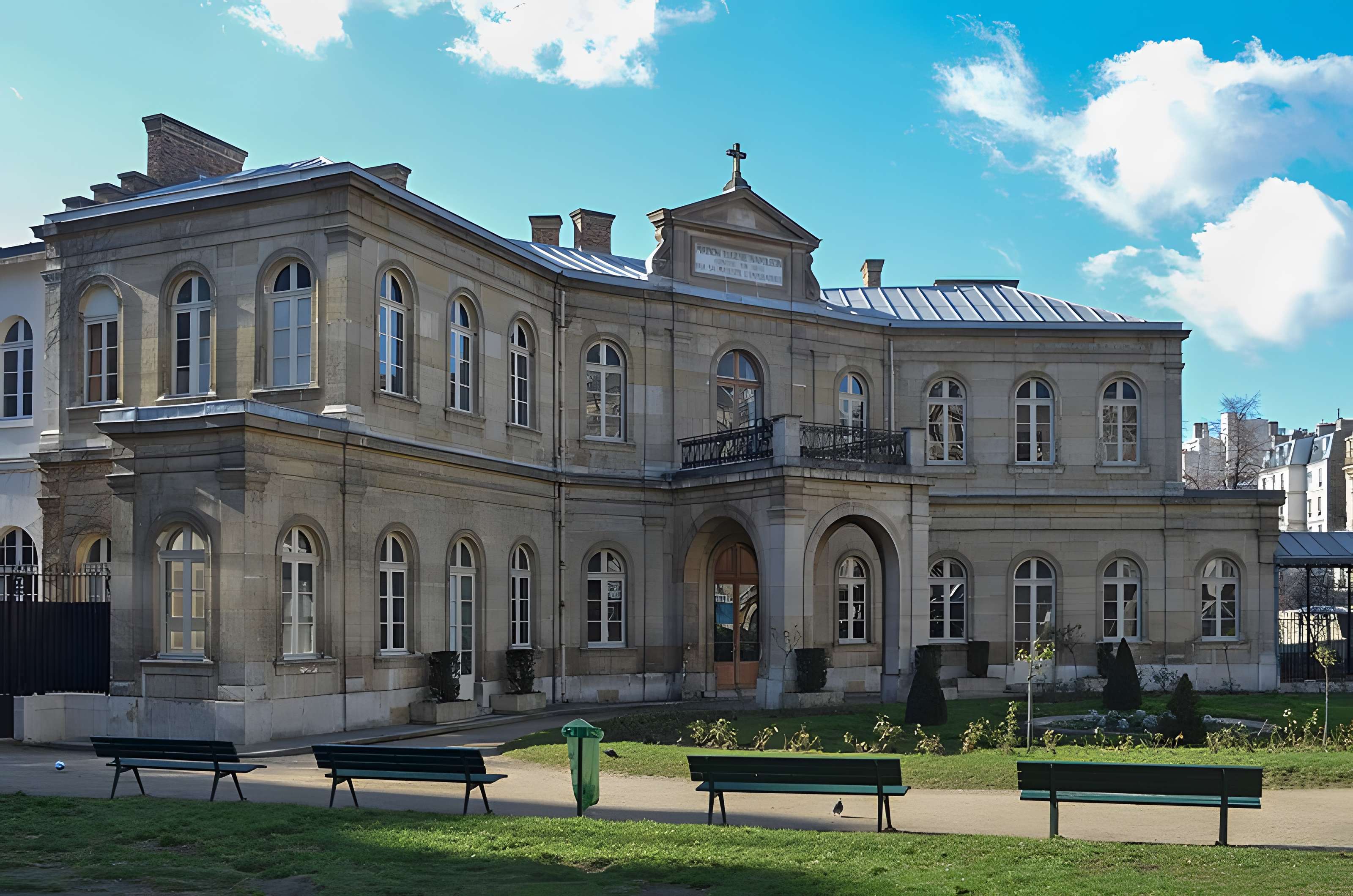 Fondation Eugène-Napoléon - Paris 12ème
