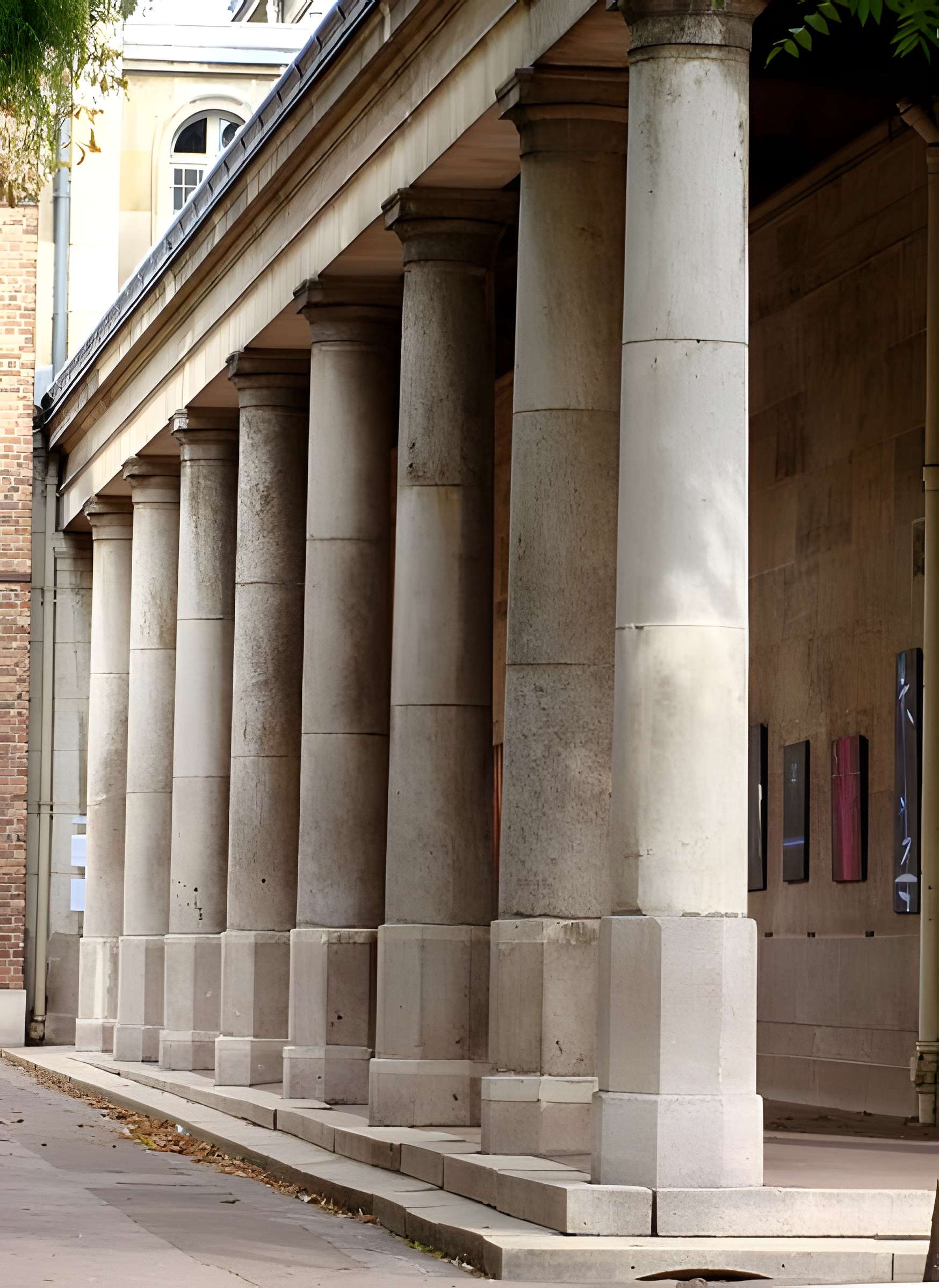 Fondation Eugène-Napoléon - Paris 12ème