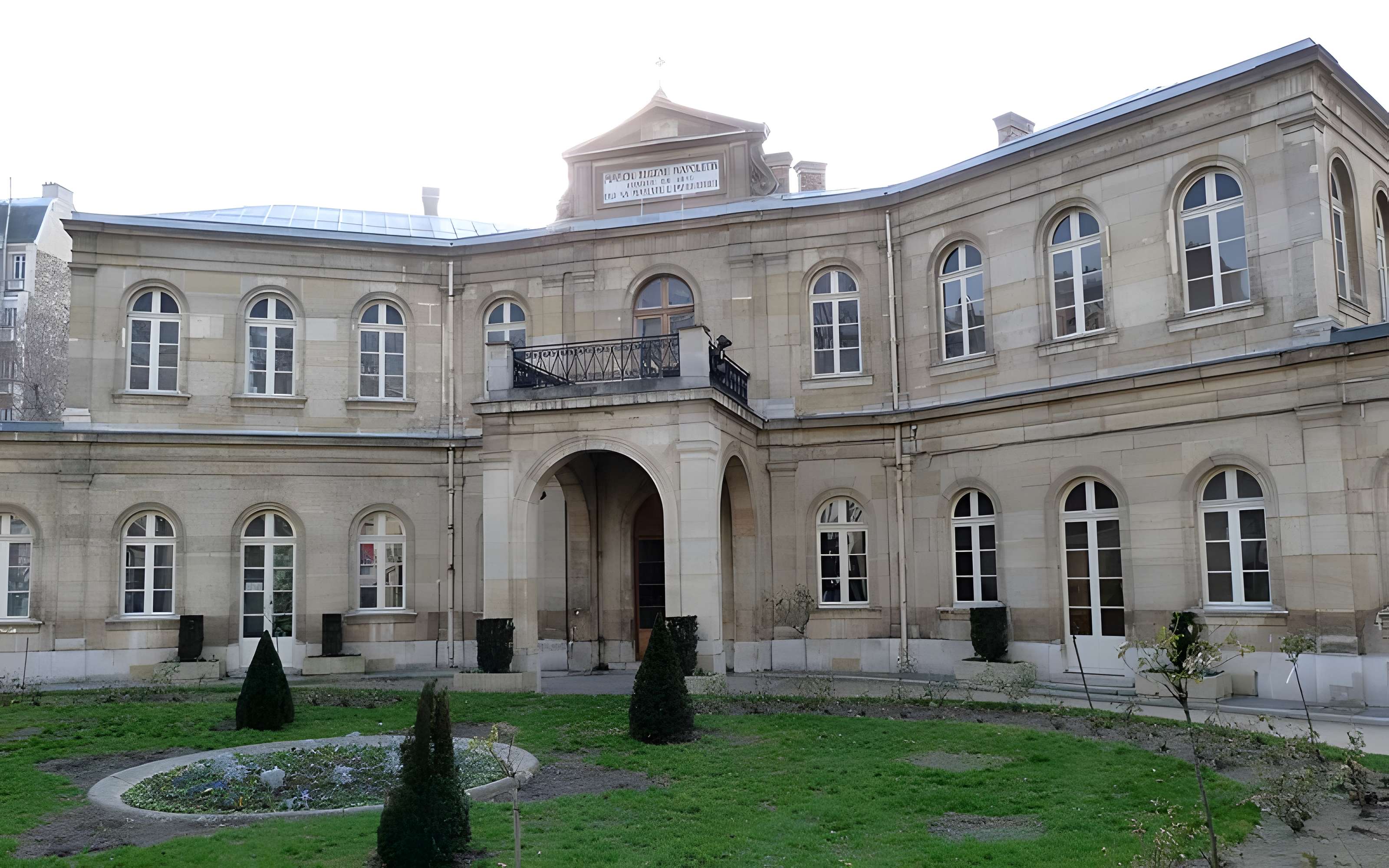 Fondation Eugène-Napoléon - Paris 12ème