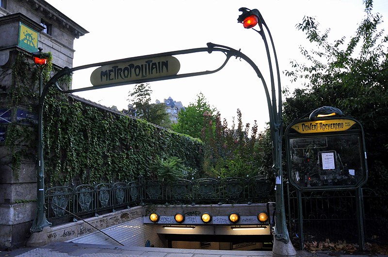 Édicule Guimard de la station Denfert-Rochereau - Paris 14ème