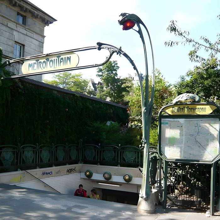 Photo de Édicule Guimard de la station Denfert-Rochereau - Paris 14ème