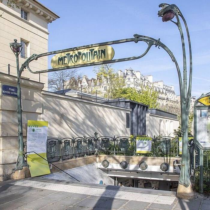 Photo de Édicule Guimard de la station Denfert-Rochereau - Paris 14ème