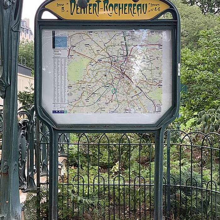Photo de Édicule Guimard de la station Denfert-Rochereau - Paris 14ème