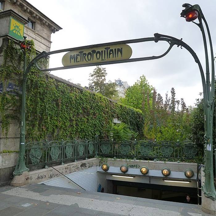 Photo de Édicule Guimard de la station Denfert-Rochereau - Paris 14ème