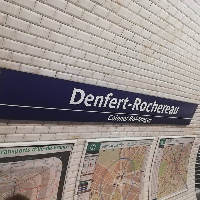 Photo de Édicule Guimard de la station Denfert-Rochereau - Paris 14ème