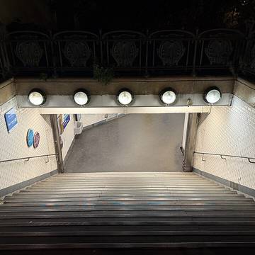 Édicule Guimard de la station Denfert-Rochereau - Paris 14ème
