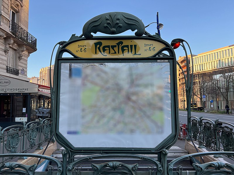 Édicule Guimard de la station Raspail - Paris 14ème