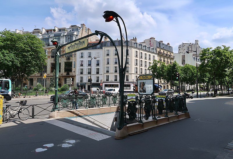 Édicule Guimard de la station Raspail - Paris 14ème