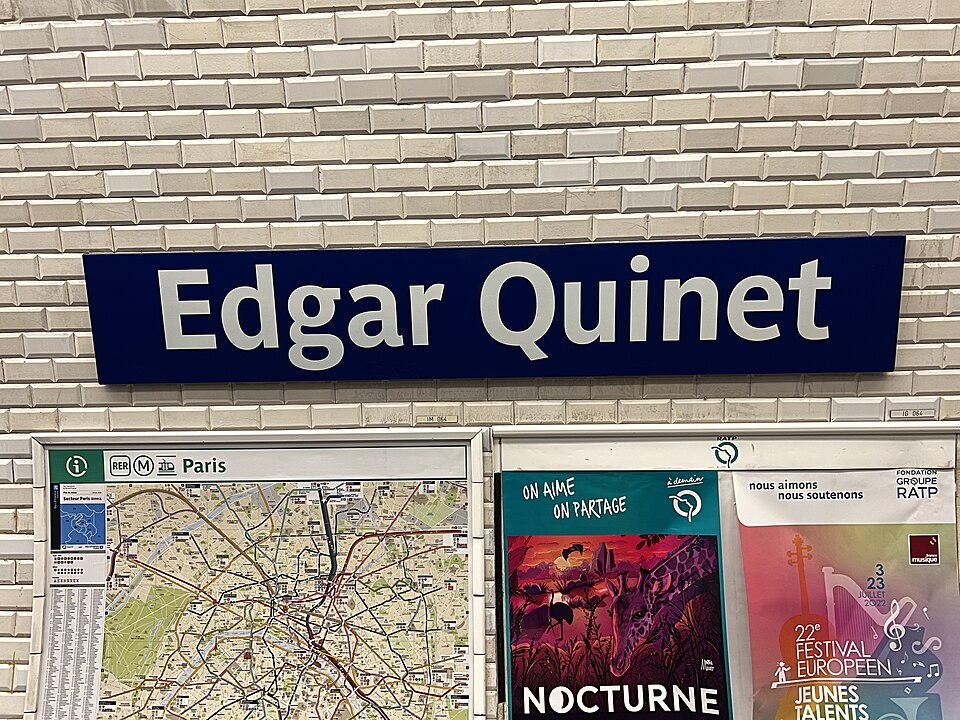 Édicule Guimard de la station Raspail - Paris 14ème