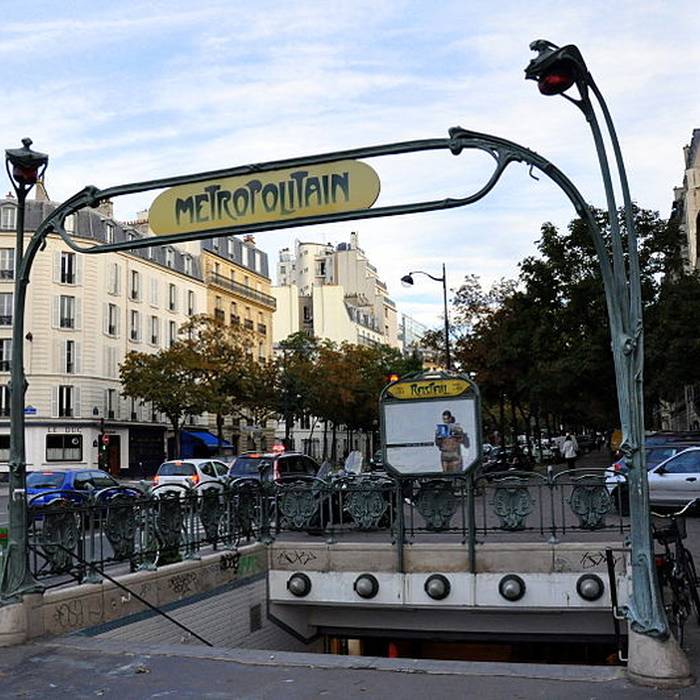 Photo de Édicule Guimard de la station Raspail - Paris 14ème
