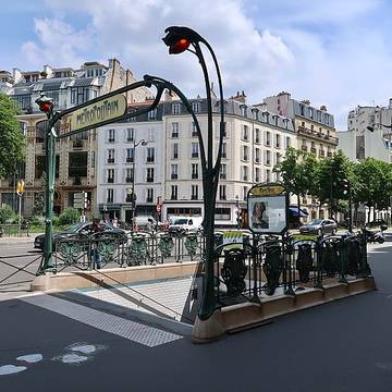 Édicule Guimard de la station Raspail - Paris 14ème