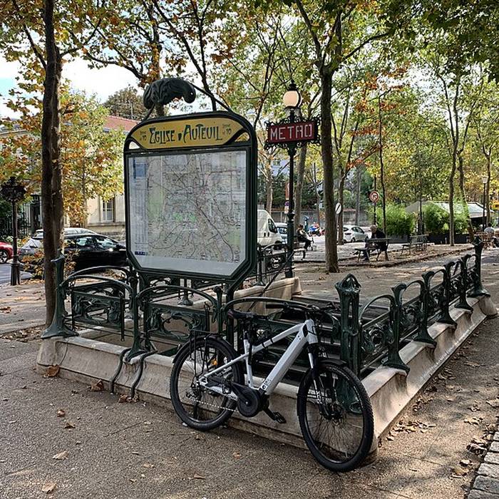 Photo de Édicule Guimard de la station Église-dAuteuil - Paris 16ème