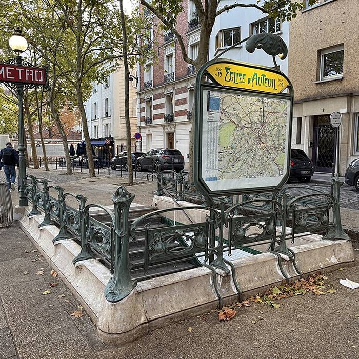 Photo de Édicule Guimard de la station Église-dAuteuil - Paris 16ème