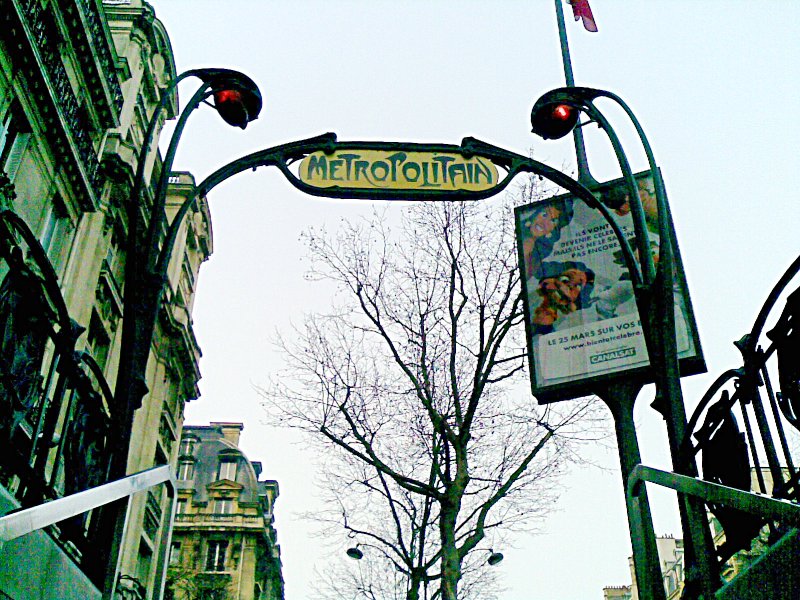 Édicule Guimard de la station Kléber - Paris 16ème