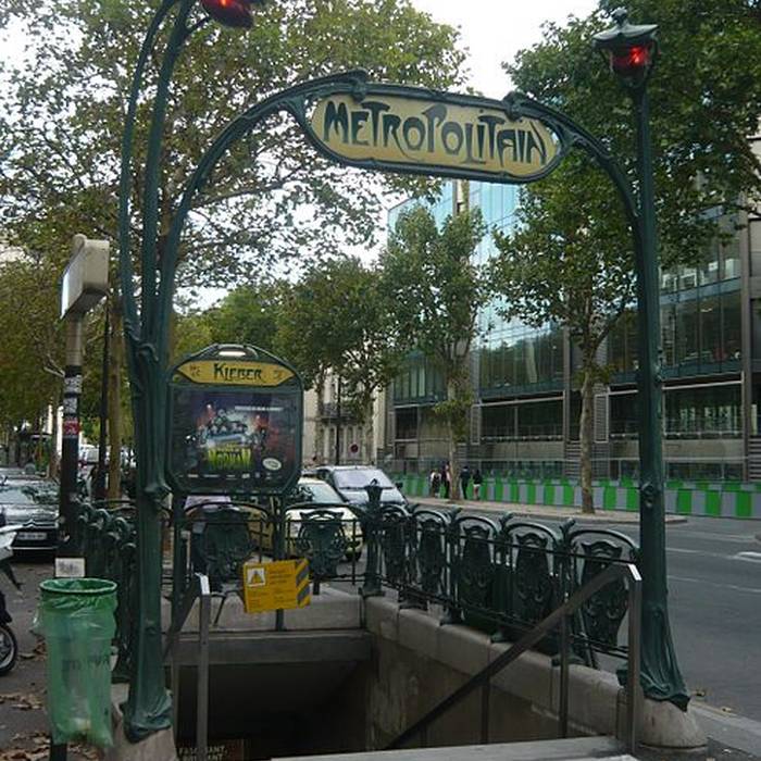 Photo de Édicule Guimard de la station Kléber - Paris 16ème