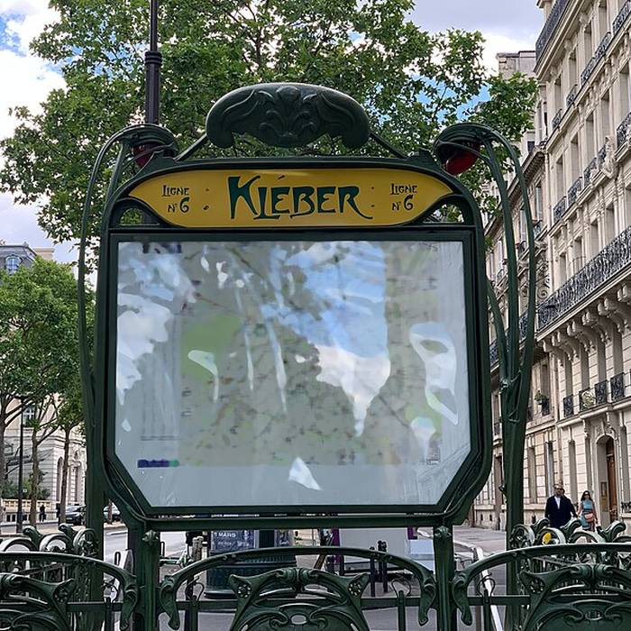 Photo de Édicule Guimard de la station Kléber - Paris 16ème