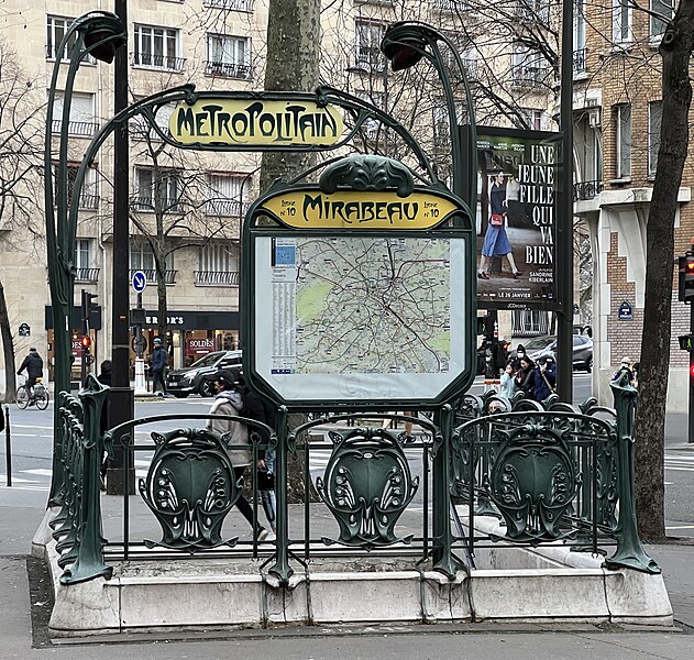Édicule Guimard de la station Mirabeau - Paris 16ème
