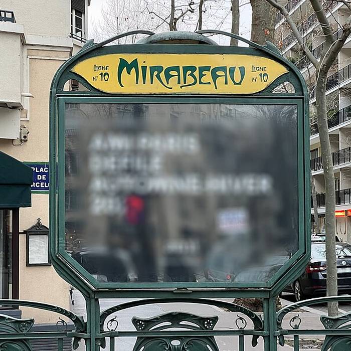 Photo de Édicule Guimard de la station Mirabeau - Paris 16ème