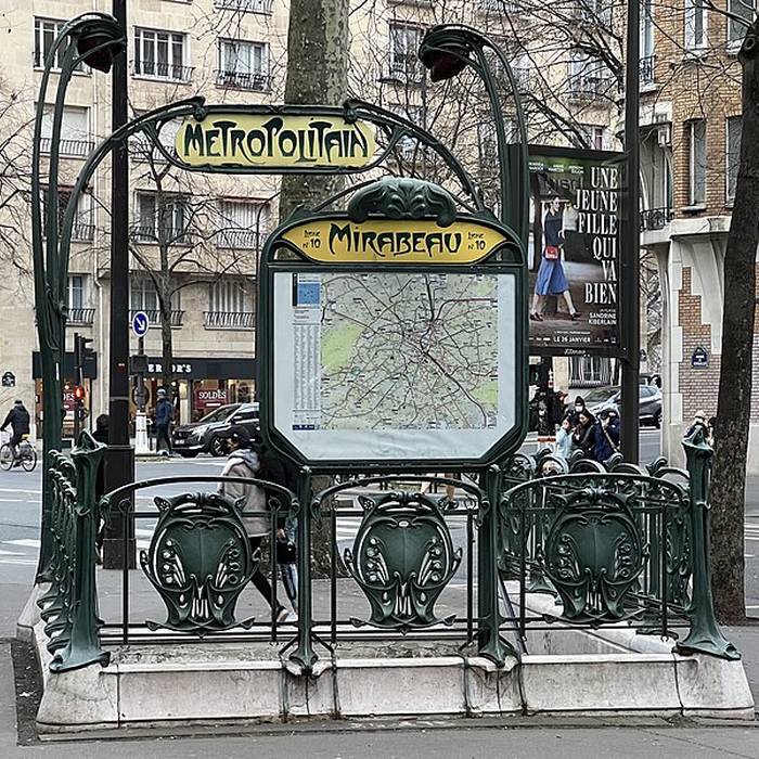 Photo de Édicule Guimard de la station Mirabeau - Paris 16ème