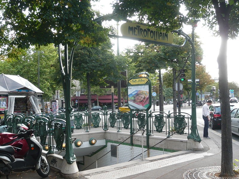 Photo de Édicule Guimard de la station Porte d'Auteuil - Paris 16ème