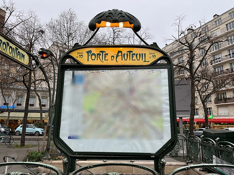 Édicule Guimard de la station Porte d'Auteuil - Paris 16ème
