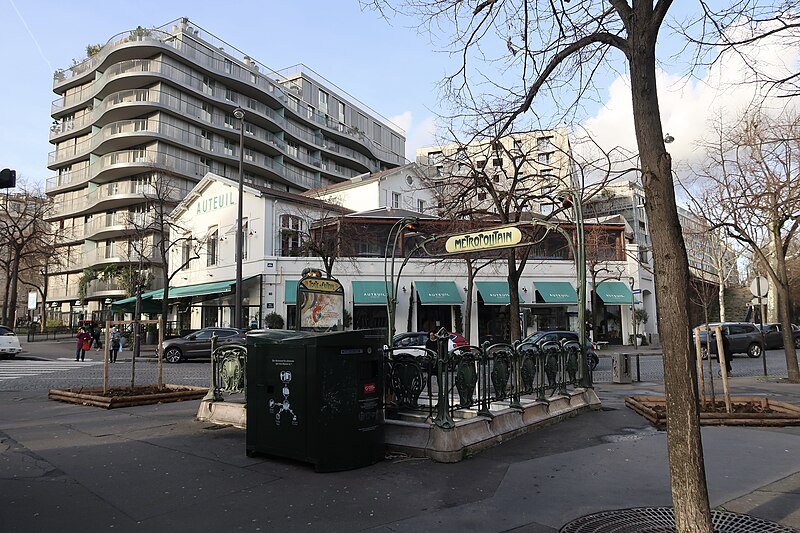 Édicule Guimard de la station Porte d'Auteuil - Paris 16ème