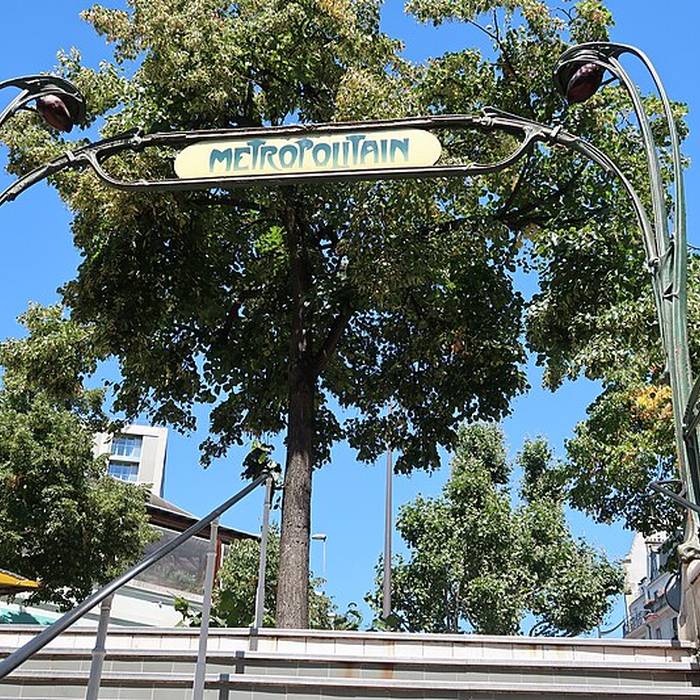 Photo de Édicule Guimard de la station Porte dAuteuil - Paris 16ème