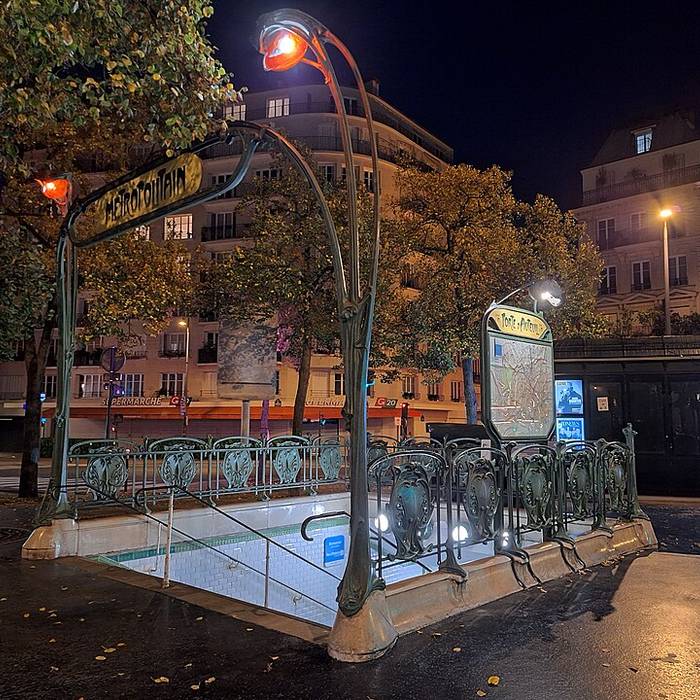 Photo de Édicule Guimard de la station Porte dAuteuil - Paris 16ème
