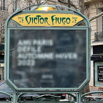 Édicule Guimard de la station Victor-Hugo - Paris 16ème