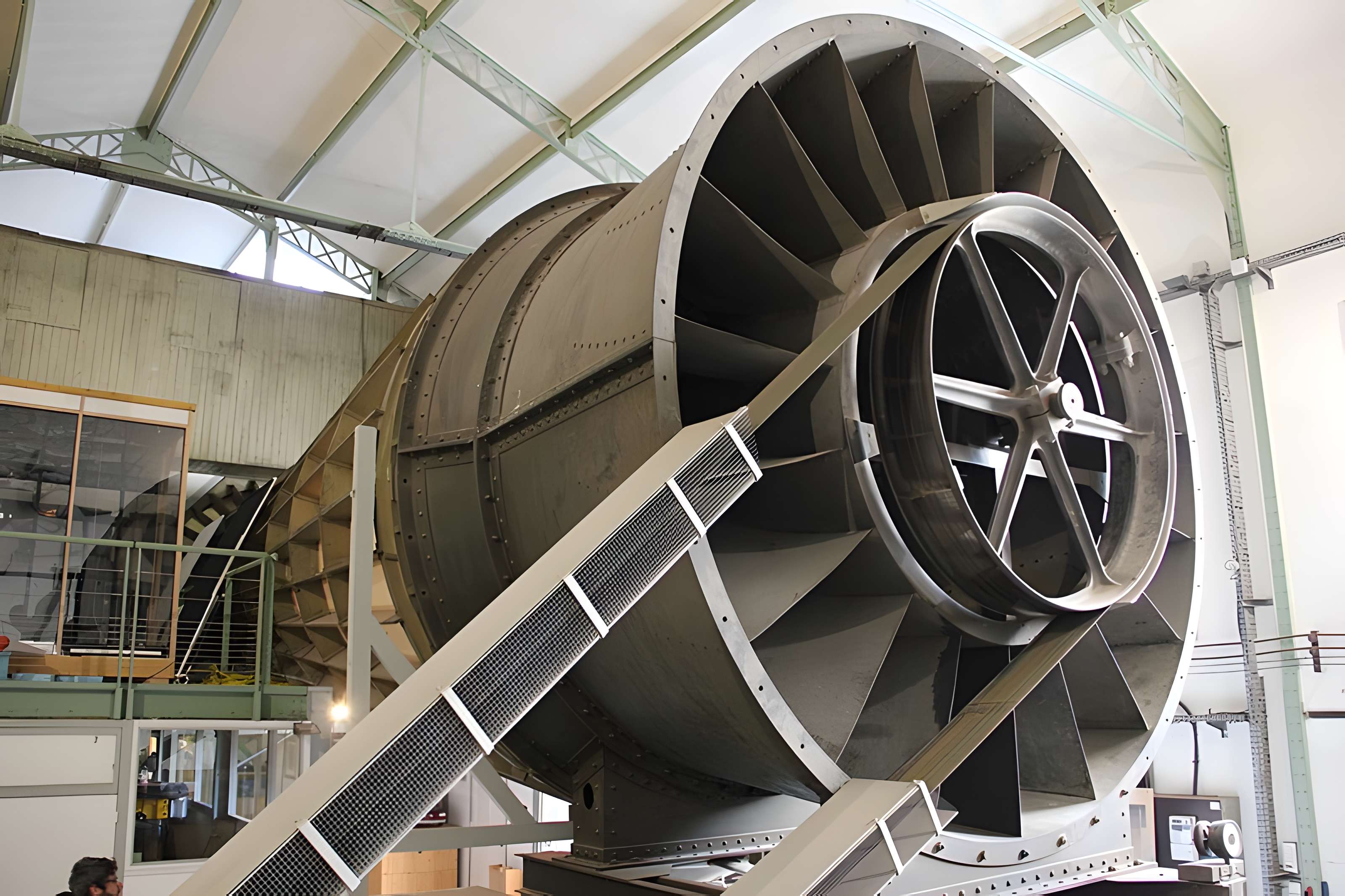 Laboratoire d'aérodynamisme de Gustave Eiffel - Paris 16ème