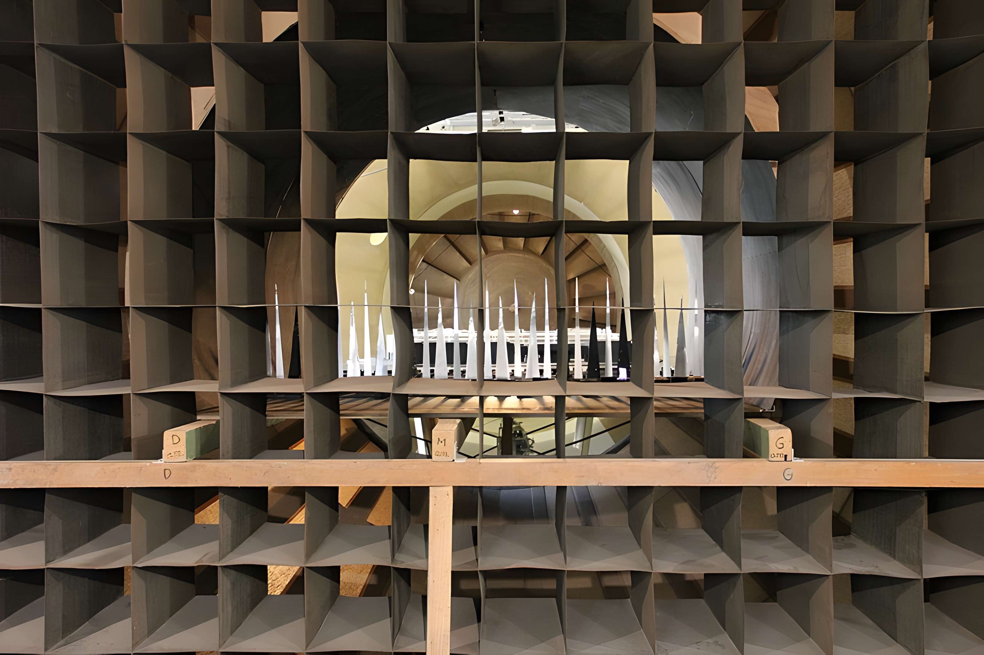 Laboratoire d'aérodynamisme de Gustave Eiffel - Paris 16ème